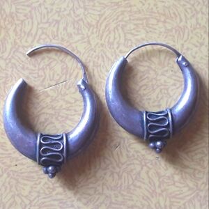 Pretty silver hoop pierced earrings